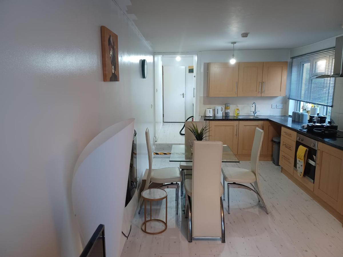 Haven Mills 2 Apartment Gillingham  Luaran gambar